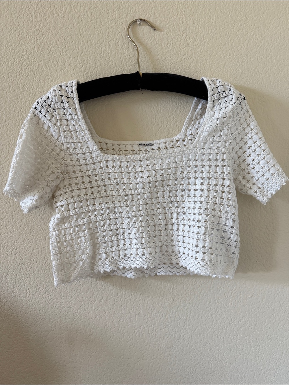 Source Unknown White Crochet Square-Neck Crop Top